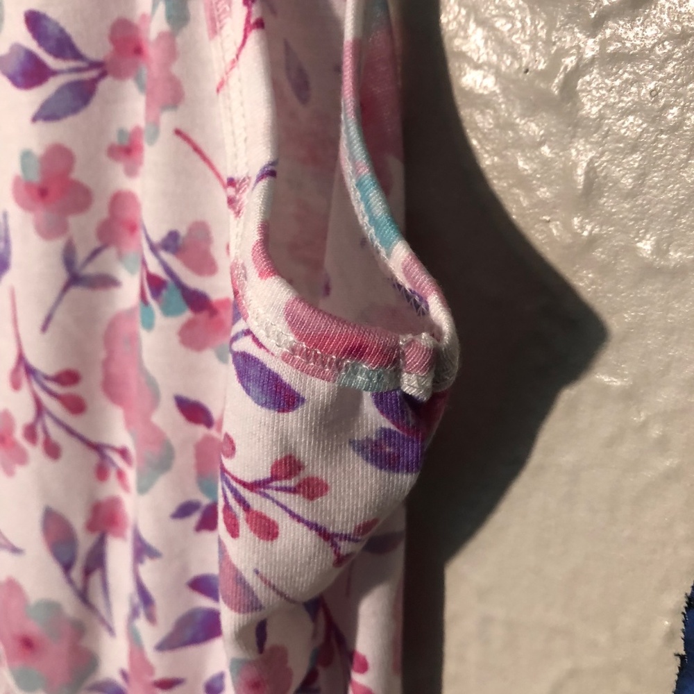 Lularoe tank - Picture 3 of 7